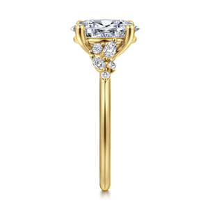 Meera - 14K Yellow Gold Oval Diamond Engagement Ring