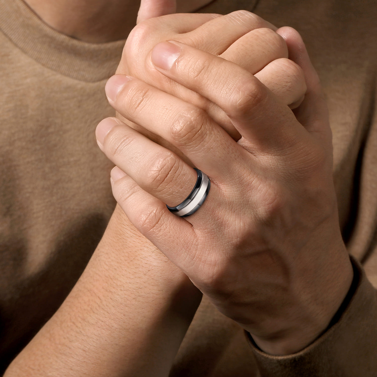 Mens Alternative 8mm Beveled Tantalum and 14K White Gold Band - Shot 5