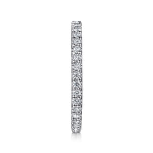 Montreal - 14K White Gold French Pave Set Diamond Eternity Band