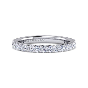 Montreal - 14K White Gold French Pave Set Diamond Eternity Band