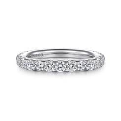 Montreal - 14K White Gold Shared Prong Diamond Wedding Band