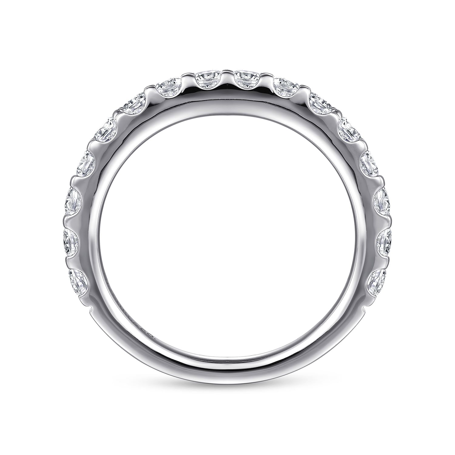 Montreal - Platinum Shared Prong Diamond Wedding Band