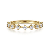 Nice - 14K Yellow Gold Single Prong Diamond Anniversary Band
