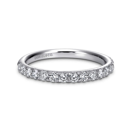 Nimes - 14K White Gold Fishtail Pave Diamond Wedding Band
