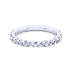 Nimes - 14K White Gold Round 21 Stone Diamond Anniversary Band