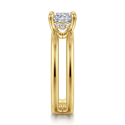 Oksana - 14K Yellow Gold Split Shank Cushion Cut Diamond Engagement Ring