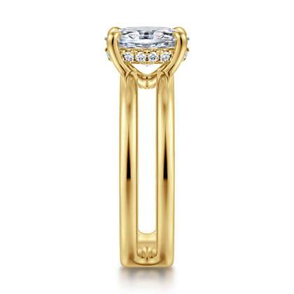 Oksana - 14K Yellow Gold Split Shank Oval Diamond Engagement Ring