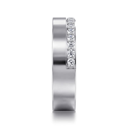 Ophelienne - 14K Yellow Gold 5mm Diamond Anniversary Cigar Band