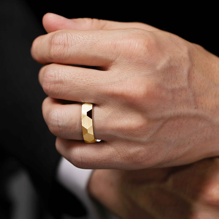 Oscar - 14K Yellow Gold 6mm - Carved Men's Wedding Band in Satin Finish - Shot 5