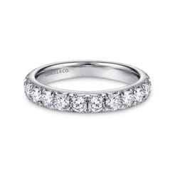 Panama - 14K White Gold Round 14 Stone Diamond Wedding Band
