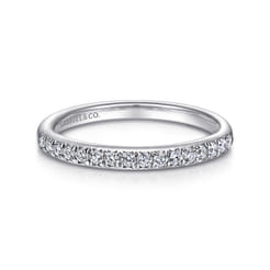 Panama - 14K White Gold Round 16 Stone Diamond Wedding Band