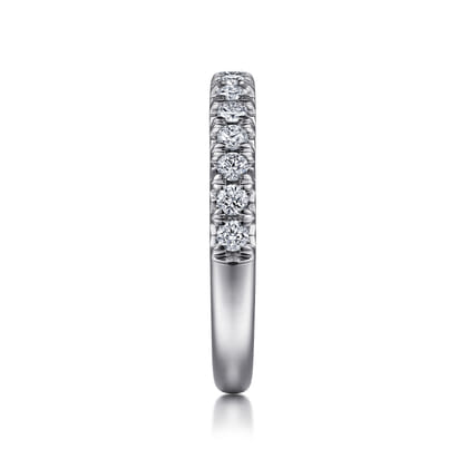 Panama - 14K White Gold Round 16 Stone Diamond Wedding Band
