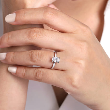 Paula - 14K White Gold Oval Diamond Engagement Ring