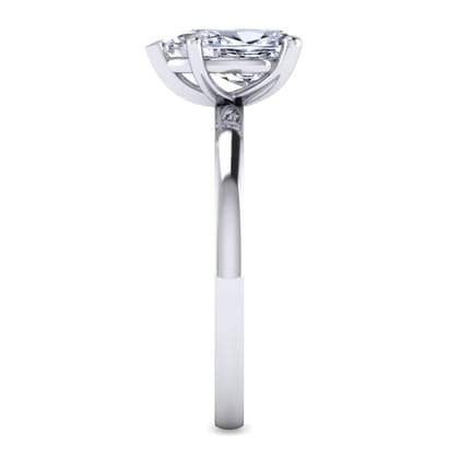 Paula - 14K White Gold Pear Shape Diamond Engagement Ring