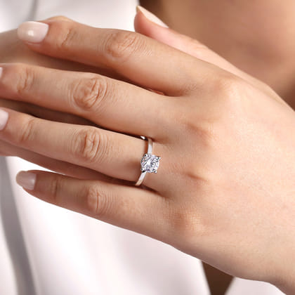 Paula - 14K White Gold Round Diamond Engagement Ring