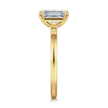 Paula - 14K Yellow Gold Emerald Cut Diamond Diamond Engagement Ring