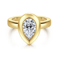 Pauline - 14K Yellow Gold Bezel Set Pear Shape Diamond Engagement Ring
