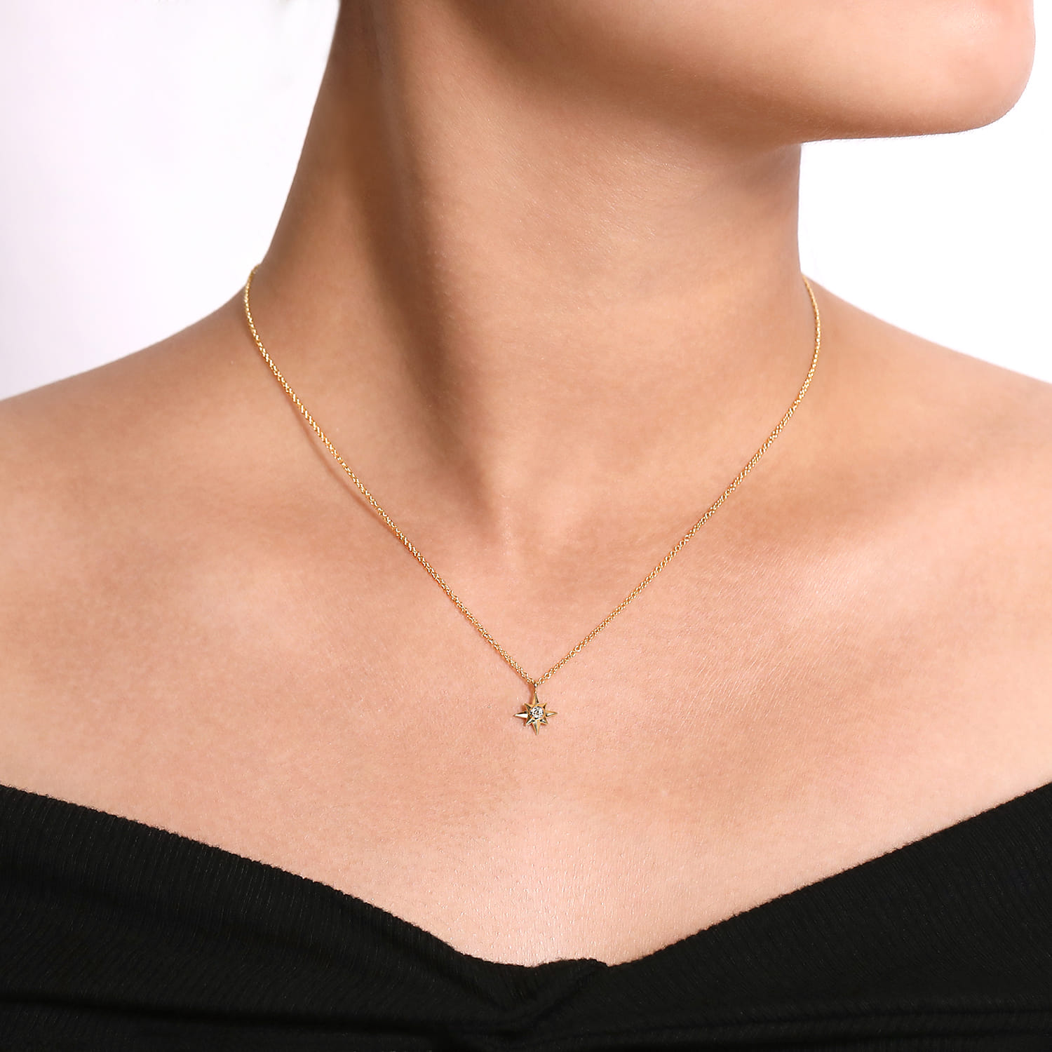 Pendant Necklace Starburst 14K Yellow Gold Diamond 0.04ct - 0.04 ct - Shot 3