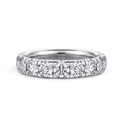Portofino - 14K White Gold Round 11 Stone Diamond Anniversary Band