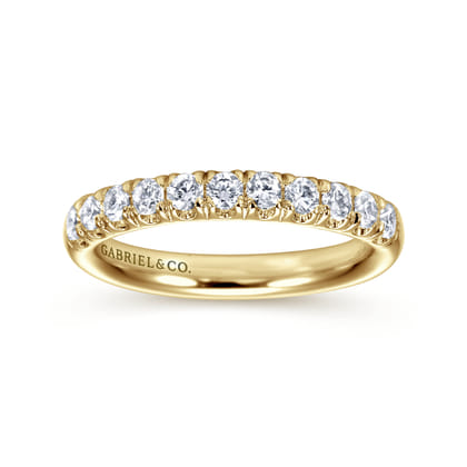 Portofino - 14K Yellow Gold 11 Stone French Pave Diamond Wedding Band