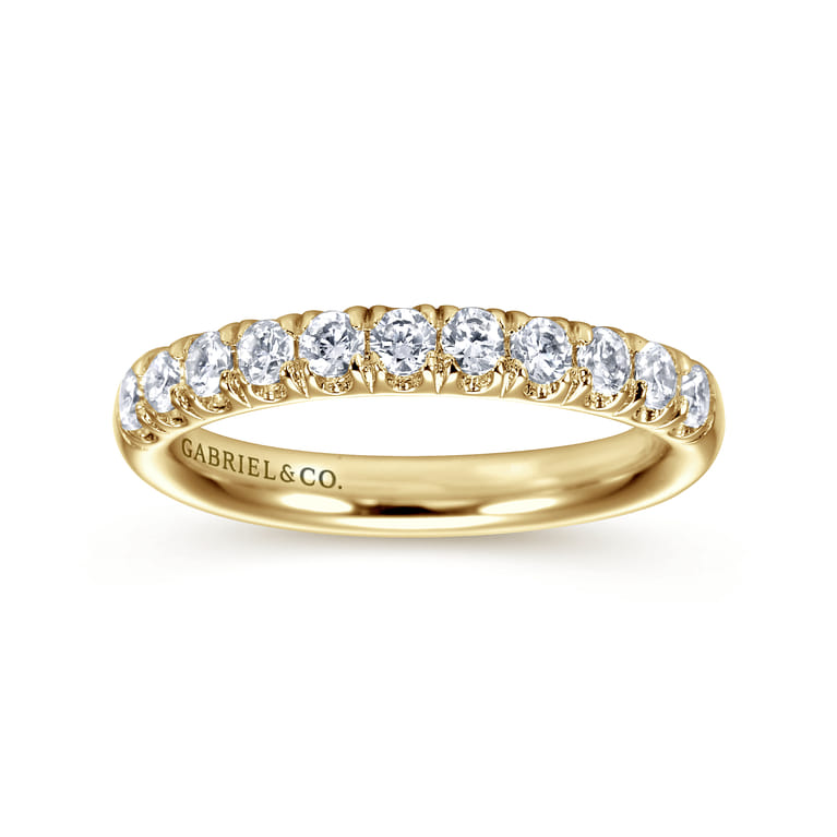 Straight Wedding Ring in 14k Yellow Gold with Round Natural Diamond at Gabriel & Co. - Shot 4