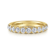 Portofino - 14K Yellow Gold 11 Stone French Pave Diamond Wedding Band