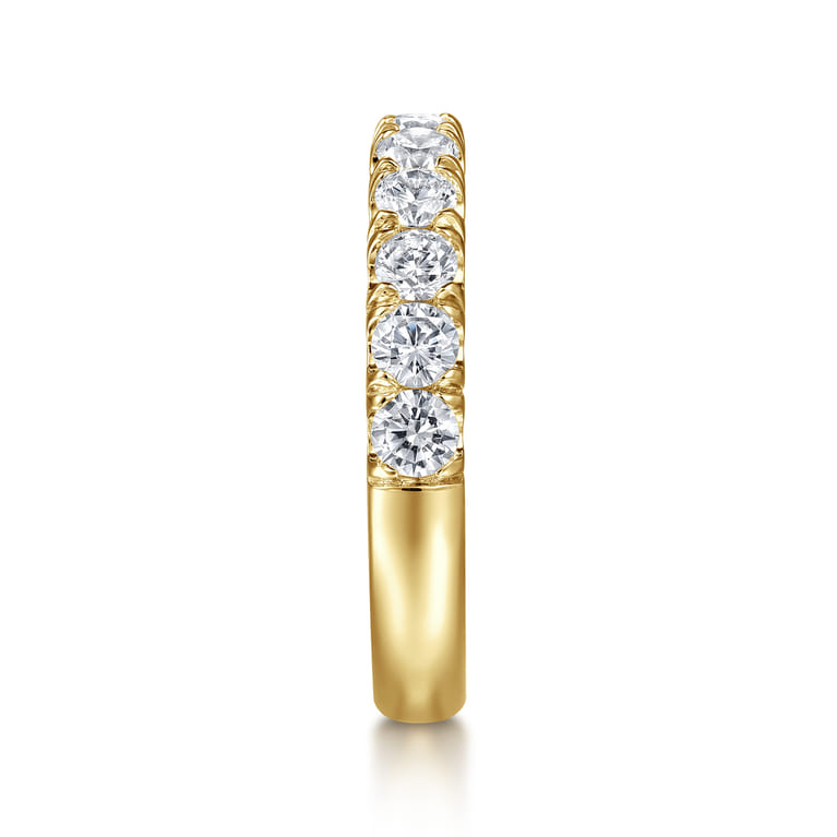 Straight Wedding Ring in 14k Yellow Gold with Round Natural Diamond at Gabriel & Co. - Shot 4