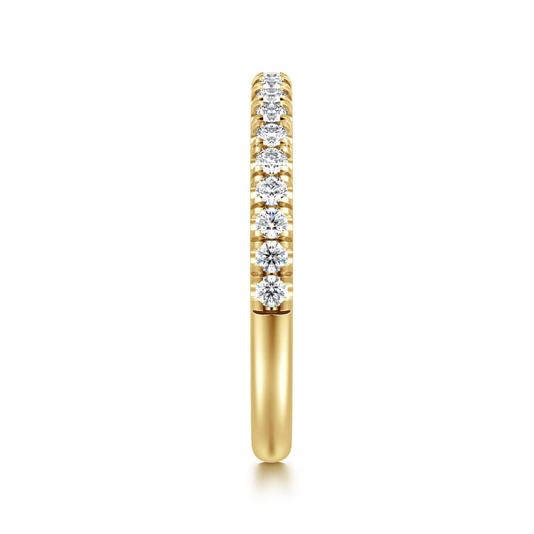 Straight Wedding Ring in 14k Yellow Gold with Round Natural Diamond at Gabriel & Co. - Shot 4