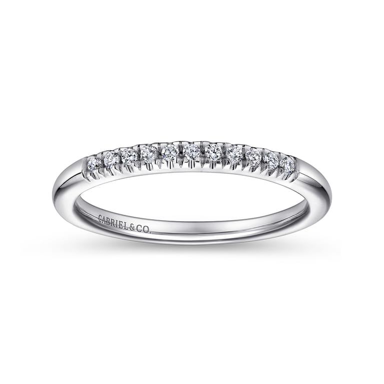Straight Wedding Ring in Platinum with Round Natural Diamond at Gabriel & Co. - Shot 4