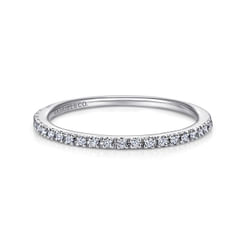 Prague - Platinum Prong Set Diamond Wedding Band