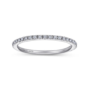Prague - Platinum Prong Set Diamond Wedding Band