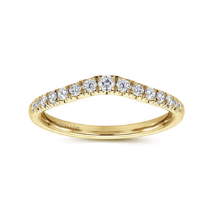 Prato - Curved-14K Yellow Gold Diamond Anniversary Band
