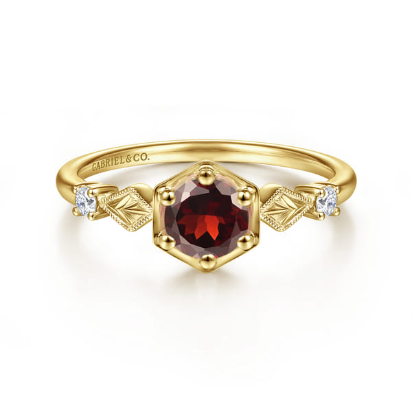 What is January’s Birthstone? Garnet Ring
