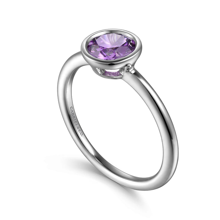 Promise Ring - 925 Sterling Silver Bezel Set Amethyst Solitaire Ring - Shot 3