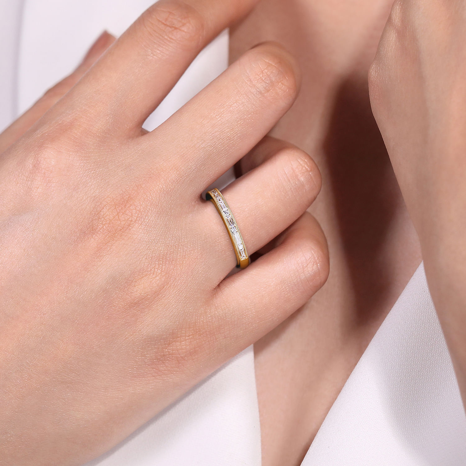 Raigne - 14K Yellow Gold Channel Set Baguette and Round Diamond Anniversary Band