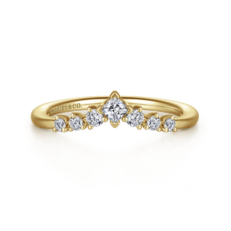 Curved Wedding Ring in 14k Yellow Gold with Round Natural Diamond at Gabriel & Co. - Shot 1