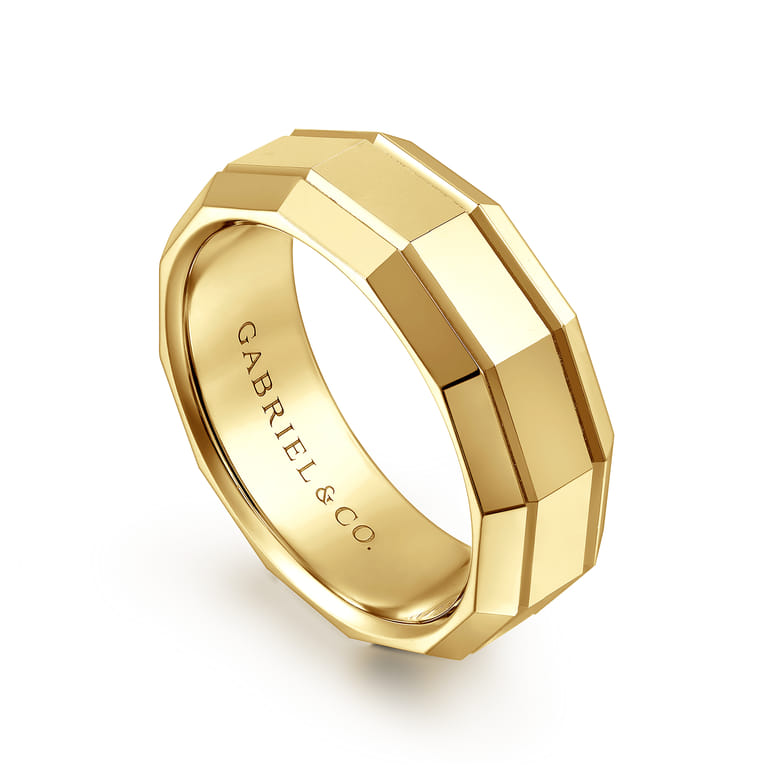 Ray - 14K Yellow Gold 8mm - Angular Men's Wedding Band in High Polished Finish - Shot 3