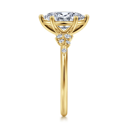 Reena - 14K Yellow Gold Oval Diamond Engagement Ring