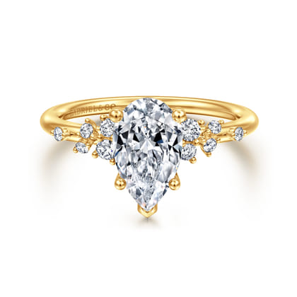Reena - 18K Yellow Gold Pear Shape Diamond Engagement Ring