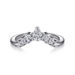 Reggio - Platinum Curved Pear Shape and RoundDiamond Anniversary Band