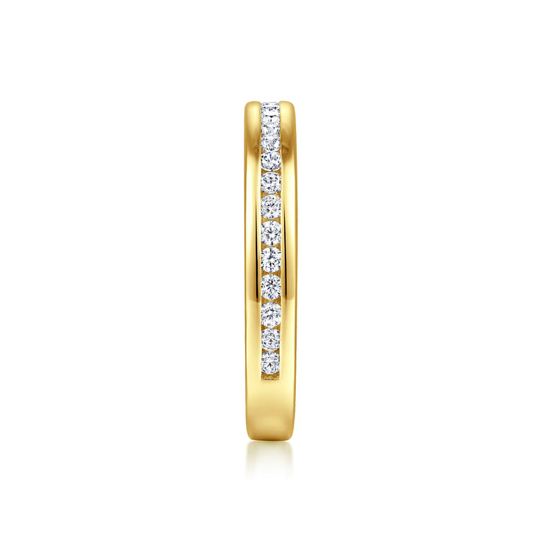 Straight Wedding Ring in 14k Yellow Gold with Round Natural Diamond at Gabriel & Co. - Shot 4