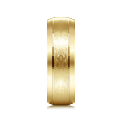 Robert - 14K Yellow Gold 7mm - Beveled Edge Men's Wedding Band in Horizontal Brush Finish