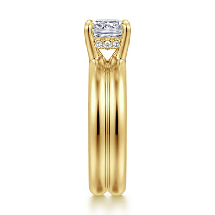 Robin - 14K Yellow Gold Cushion Cut Diamond Engagement Ring