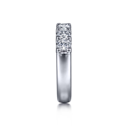 Ronda - 14K White Gold 7 Stone Shared Prong Round Diamond Anniversary Band