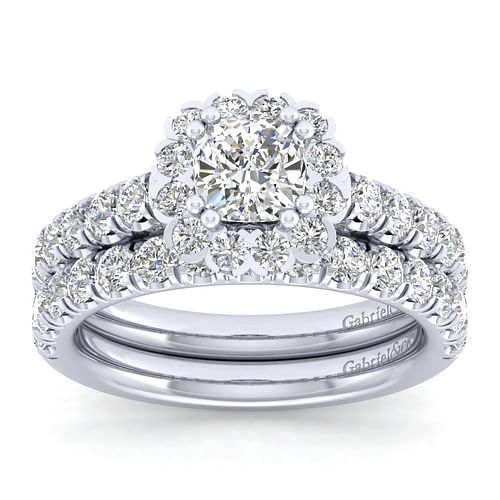 Rosalyn - 14K White Gold Cushion Halo Diamond Engagement Ring - 0.79 ct - Shot 4