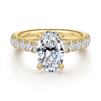 Sarita - 14K Yellow Gold Oval Diamond Engagement Ring