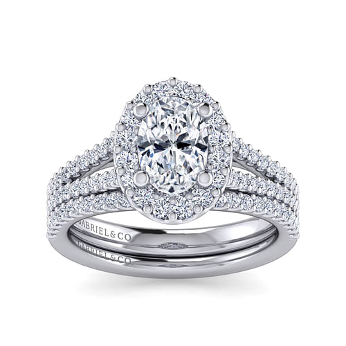 Savannah - 14K White Gold Oval Halo Diamond Engagement Ring - 0.54 ct - Shot 4