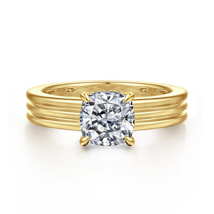 Sela - 14K Yellow Gold Cushion Cut Diamond Engagement Ring