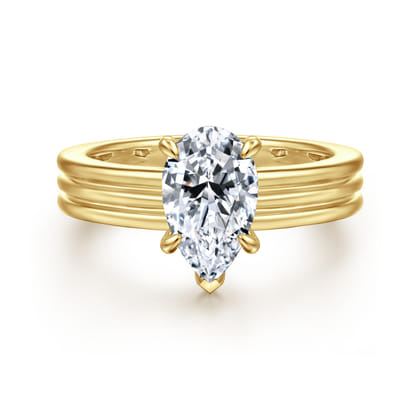 Sela - 14K Yellow Gold Pear Shape Diamond Engagement Ring