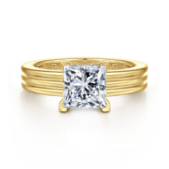 Sela - 14K Yellow Gold Princess Cut Diamond Engagement Ring